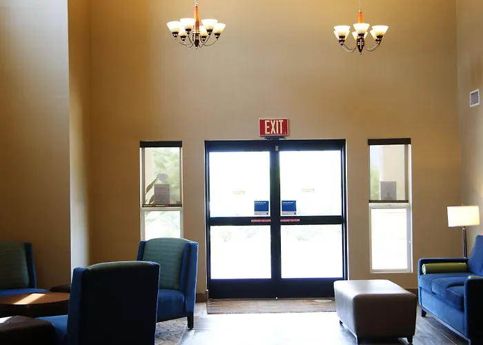 Comfort Inn & Suites Murrieta Temecula Wine Country